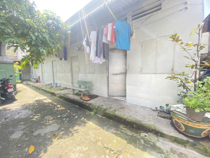 BÁN ĐẤT TẶNG DÃY TRỌ – 7 PHÒNG – THU 15 TRIỆU/THÁNG – CHỈ 5.2 TỶ