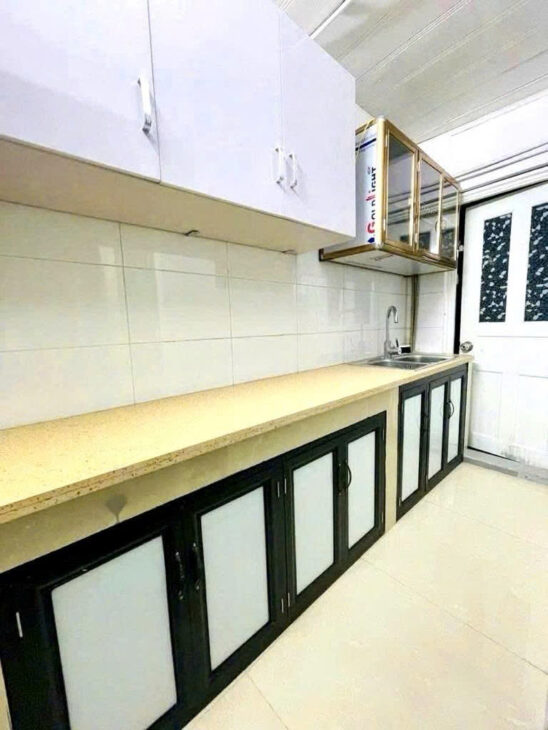 Siêu hiếm Nhà đẹp 75m ra Phố Bạch Mai 23m *4T giá chỉ nhỉnh 3 tỷ Sổ đỏ cất két