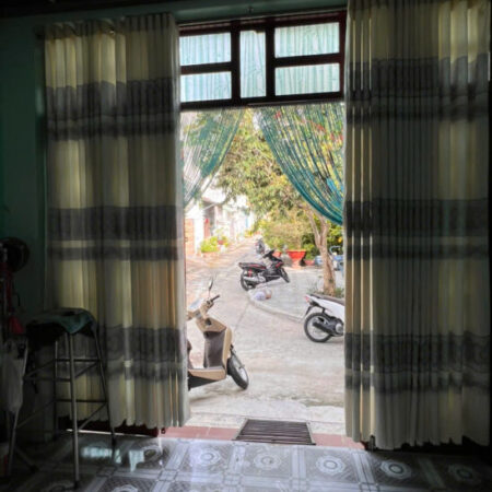 BÁN NHÀ CẤP 4 KHU TĐC ĐẤT LÀNH, VĨNH THÁI, NHA TRANG. BÁN NHÀ CẤP 4 KHU TĐC ĐẤT LÀNH, VĨNH THÁI, NHA TRANG.