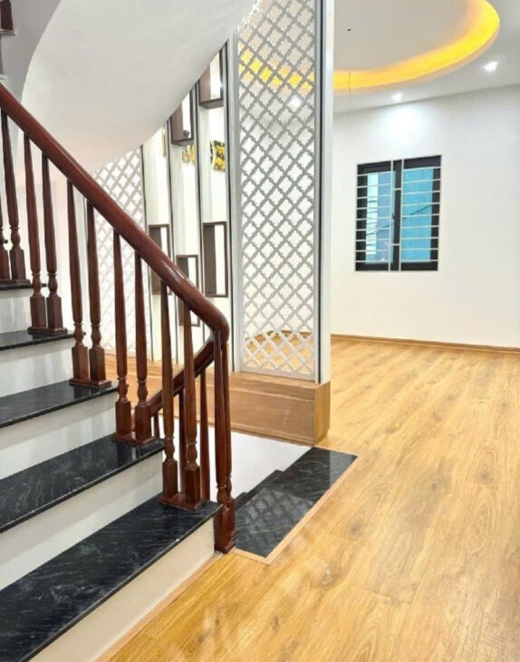 Bán nhà Vân Canh 39.4m2 – 5 tầng, 2 thoáng, ngõ thoáng, ô tô, KD, giá 5.3 tỷ