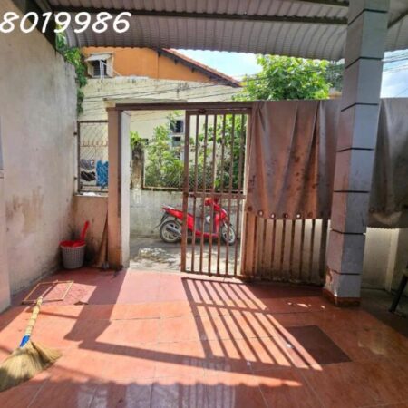 Chủ gấp b.án gấp lô đất thổ cư nở hậu tặng nhà cấp 4 Long Trường 3.3 tỷ Chủ gấp b.án gấp lô đất thổ cư nở hậu tặng nhà cấp 4 Long Trường 3.3 tỷ