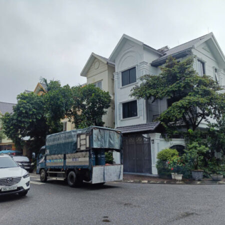 Biệt Thự Đẳng Cấp Tây Mỗ, Gần Vin Smart City, Sát Vườn Hoa, DT 202m2 – 3tầng, giá 33 Tỷ Biệt Thự Đẳng Cấp Tây Mỗ, Gần Vin Smart City, Sát Vườn Hoa, DT 202m2 – 3tầng, giá 33 Tỷ