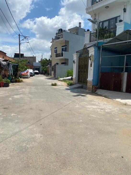 Lô đất đẹp hẻm xe hơi 55m2 Bình chiểu thủ đức, Chunng cư stown cầu gò dưa, Tỉnh lộ 43, chỉ 3.3 tỷ tl