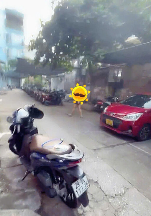 Nhà bán dành cho đầu tư, kinh doanh spa, Văn phòng, lớp học có chỗ để xe rộng giá chỉ 3,88 tỷ
