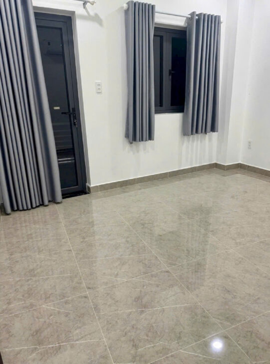 NHÀ MỚI ĐẸP – HẺM XE TẢI TCH08, TÂN CHÁNH HIỆP, QUẬN 12 🔥 GIÁ CHỈ 4,450 TỶ – TẶNG FULL NỘI THẤT