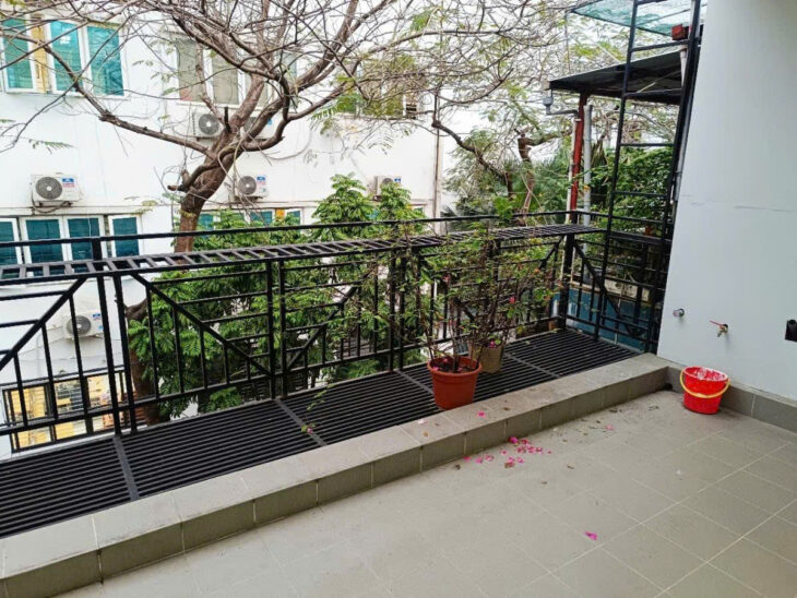 Hot tập thể 3 tầng, Kim Giang lô góc, nhà đẹp,3 thoáng, ngõ ô to tránh , tiện ích bạt ngàn 180m giá