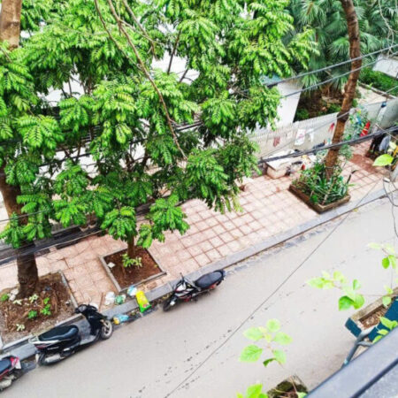 Siêu hiếm Khuất Duy Tiến ,lô góc, nhà đẹp,3 thoáng, ngõ ô to tránh , tiện ích bạt ngàn 42m giá 9,8 Siêu hiếm Khuất Duy Tiến ,lô góc, nhà đẹp,3 thoáng, ngõ ô to tránh , tiện ích bạt ngàn 42m giá 9,8