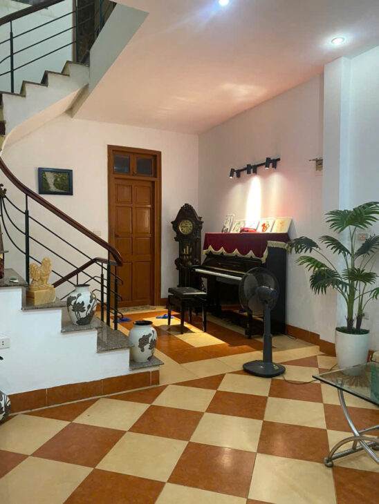 SIÊU PHẨM MẶT ĐƯỜNG ĐẠI LA – HAI BÀ TRƯNG- Ô TÔ TRÁNH DỪNG ĐỖ – VỈA HÈ – KINH DOANH- 78/82 tầng 2,