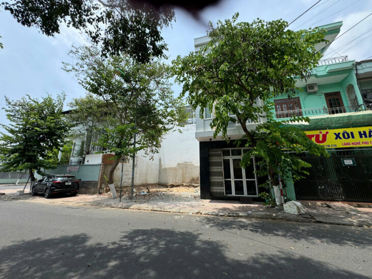 LÔ ĐẤT MẶT TIỀN NGANG ĐẸP CỰC HIẾM PHƯỜNG NAM NHA TRANG.