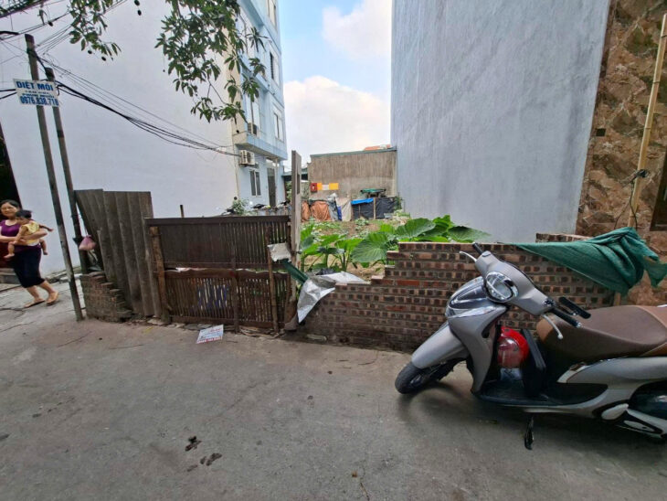 THẠCH BÀN,LONG BIÊN 10tỷ 80m ĐẤT,LÔ GÓC KINH DOANH,Ô TÔ,CHO THUÊ