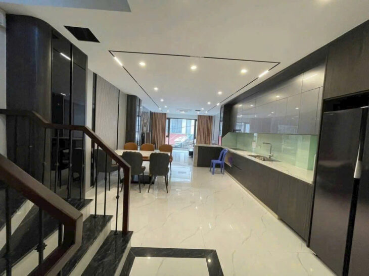 BÁN NHÀ TRẦN THÁI TÔNG – 68M X 6 TẦNG – LÔ GÓC – NGÕ THÔNG – KINH DOANH – ÔTÔ ĐỖ CỬA – 16.8 TỶ.