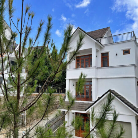 SANG NHƯỢNG VILLA TÂM HUYẾT NGUYỄN ĐÌNH CHIỂU, ĐÀ LẠT – 5PN, SÂN VƯỜN BBQ, HẺM Ô TÔ SANG NHƯỢNG VILLA TÂM HUYẾT NGUYỄN ĐÌNH CHIỂU, ĐÀ LẠT – 5PN, SÂN VƯỜN BBQ, HẺM Ô TÔ