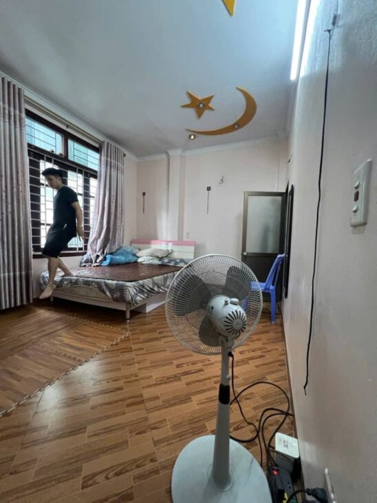 LẠC LONG QUÂN NGÕ THÔNG KINH DOANH DÂN XÂY 50/55M GIÁ 8 TỶ 699