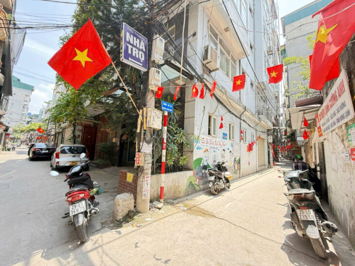 XUÂN ĐỈNH NHÀ MỚI 7 TẦNG THANG MÁY – Ô TÔ ĐỖ CỔNG – 40M RA Ô TÔ TRÁNH – VÀI BƯỚC CHÂN RA CÔNG VIÊN