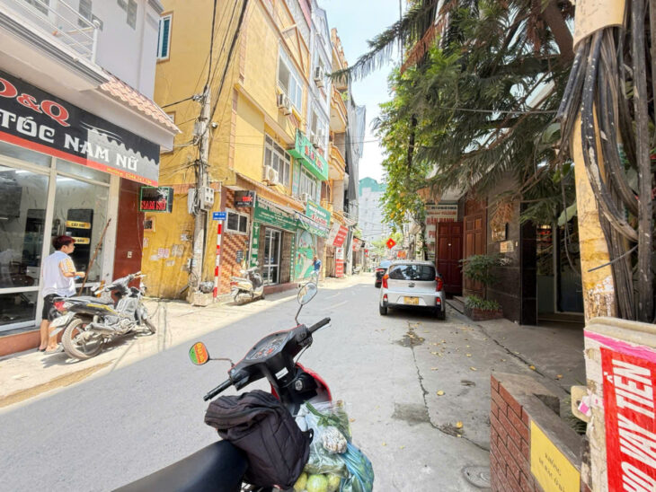 XUÂN ĐỈNH NHÀ MỚI 7 TẦNG THANG MÁY – Ô TÔ ĐỖ CỔNG – 40M RA Ô TÔ TRÁNH – VÀI BƯỚC CHÂN RA CÔNG VIÊN