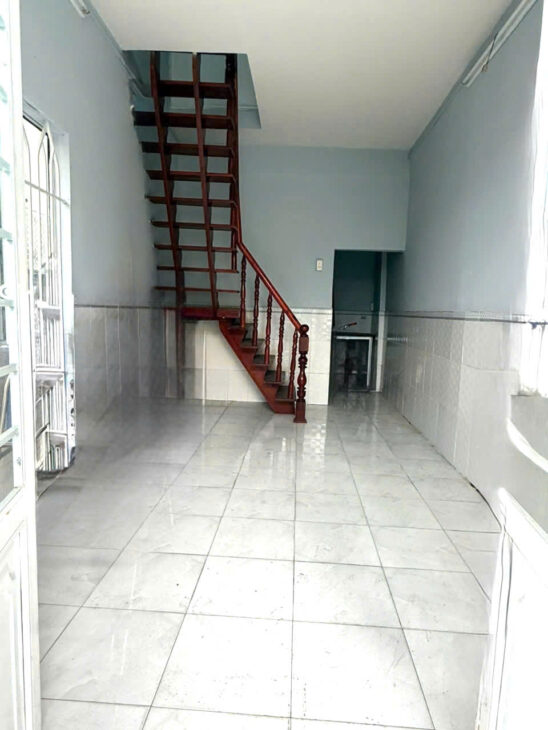 Nhà SHR 3 x 8M Thi Trấn Hóc Môn – 1 Trệt 1 Lầu, Hẻm 4m – GIÁ Chỉ 1,73 Tỷ!