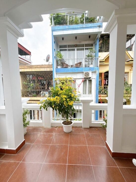 QUAN HOA CẦU GIÁY LÔ GÓC NGÕ THÔNG Ô TÔ 5 TẠ ĐỖ CỦA 47M-12 TỶ900