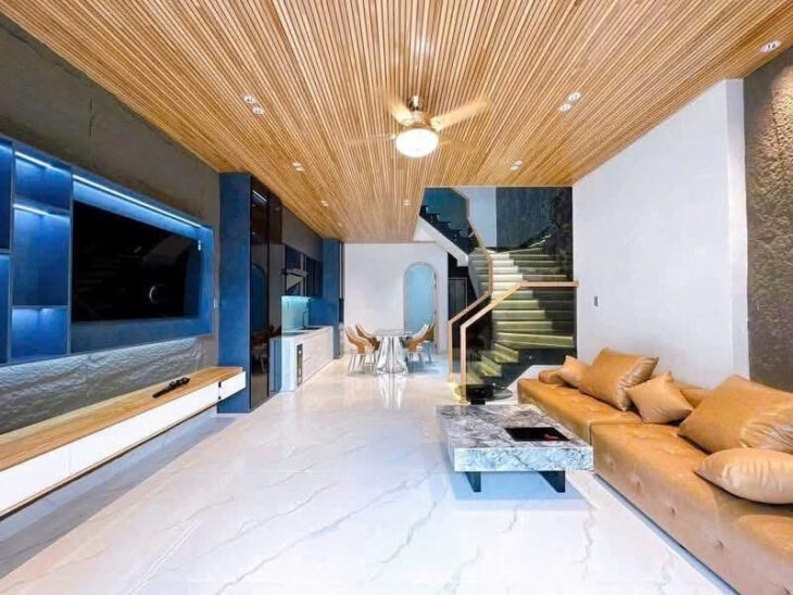 BÁN NHÀ MẶT NGÕ XUÂN LA – 45M² – 6 TẦNG THANG MÁY – MT 4M – PHÂN LÔ – Ô TÔ – KINH DOANH – GIÁ 11.8