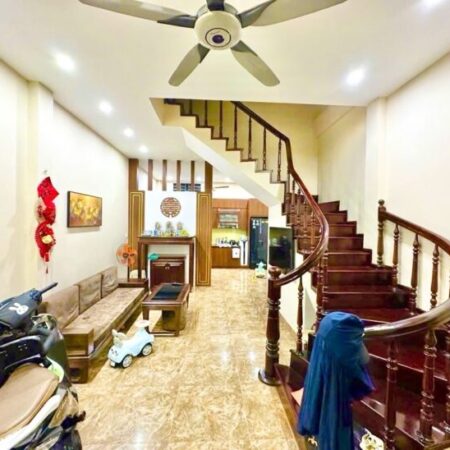 BÁN NHÀ HÀO NAM-ĐỐNG ĐA,DT-45/50M -5T- MT4.6M-GIÁ CHỈ 13 TỶ