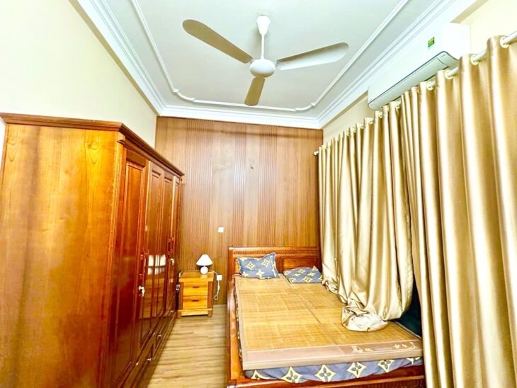 BÁN NHÀ HÀO NAM-ĐỐNG ĐA,DT-45/50M -5T- MT4.6M-GIÁ CHỈ 13 TỶ