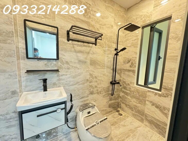 BÁN NHÀ HẺM XE HƠI, BÌNH HƯNG HÒA, BÌNH TÂN. DT 57M2, 4 TẦNG, 5PN, GIÁ CHỈ NHỈNH 6 TỶ, SỔ HỒNG