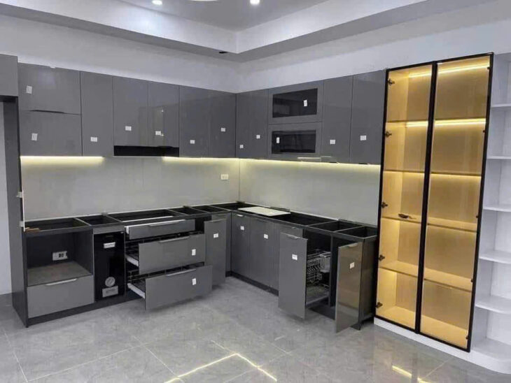 CỔ NHUẾ-LÔ GÓC- 7T- THANG MÁY- FULL NỘI THẤT- Ô TÔ ĐỖ CỬA- 9.25T- Ở NGAY