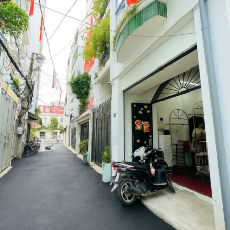 16 TỶ: BÁN NHÀ QUẬN 3- TRẦN HƯNG ĐẠO NGUYỄN VĂN CỪ- 4M x 13M- 3 TẦNG XE HƠI TRONG NHÀ.VŨ 0933910039 16 TỶ: BÁN NHÀ QUẬN 3- TRẦN HƯNG ĐẠO NGUYỄN VĂN CỪ- 4M x 13M- 3 TẦNG XE HƠI TRONG NHÀ.VŨ 0933910039