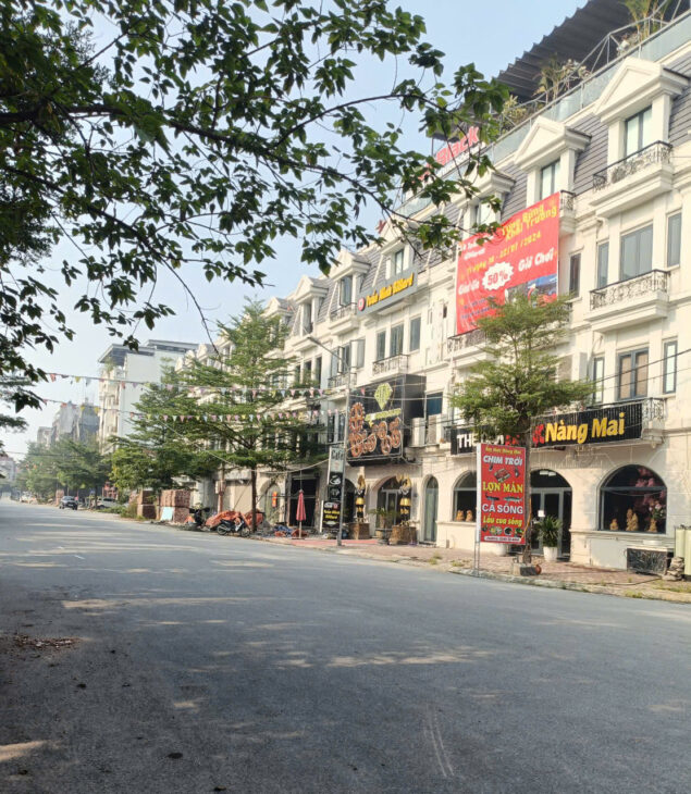 Bán đất Đấu giá Lai Xá, 78m²-MT5m, ô tô tránh, vỉa hè KD, cạnh ĐH Thành Đô, giá 12,4 tỷ