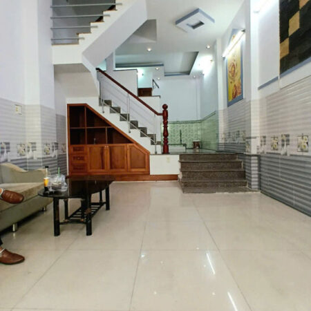 NHÀ HẺM XE HƠI LIÊN KHU 4-5 BÌNH TÂN -108M2 (22M X 5M), SỔ HỒNG RIÊNG, 3 TẦNG, 4 PHÒNG NGỦ, NHỈNH 6