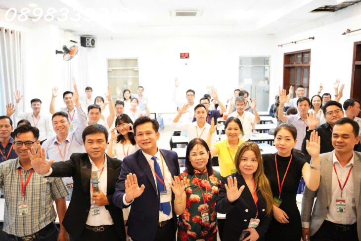 TUYỂN DỤNG BẤT ĐỘNG SẢN NHÀ PHỐ CÙNG VẠN PHÚ LAND TÂN BÌNH – TÂN PHÚ –