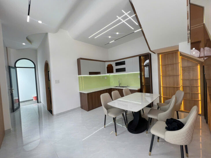 nhà 2tyr450 xoài đôi