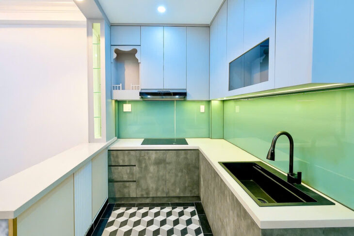 5 Tỷ nhỉnh- Hoàng Diệu Quận 4- nhà mới 100% ngang hơn 4m- 3 tầng 3 phòng đủ nội thất. VŨ 0933910039