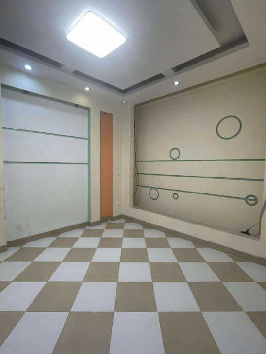 SIÊU PHẨM DUY NHẤT – PHÂN LÔ PHỐ TRUNG KÍNH TO – Ô TÔ NGỦTRONG NHÀ 46T2, 5 T, mt 4.2m 15.7 tỷ Cầu