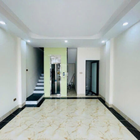 Bán nhả mặt ngõ kinh doanh phố Khương Trung – Gara ô tô, thang máy