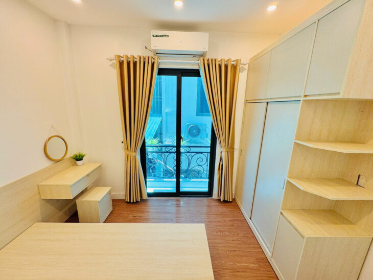 căn nhà đẹp, căn góc trần lãm, ngay gần bv đột quỵ, ngõ oto rộng thoáng, giá 2,x tỷ thiện trí là
