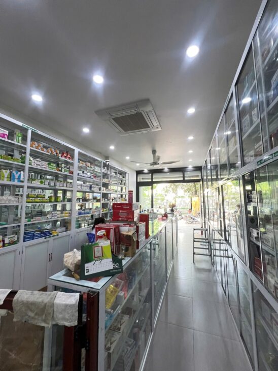 TÒA NHÀ MẶT PHỐ MAI DỊCH – 2 MẶT TIỀN – THANG MÁY – VỈA HÈ RỘNG – VIEW THOÁNG – KINH DOANH SẦM UẤT