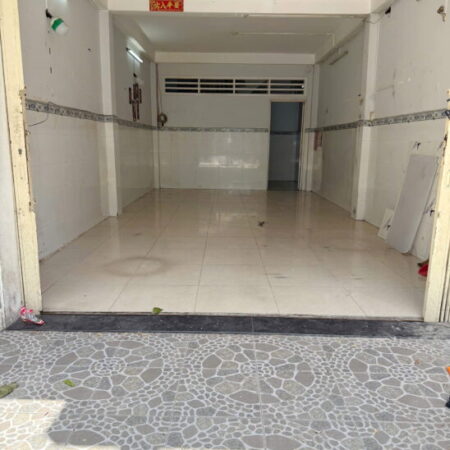 Cho thuê NNC 3 tầng MT đường Tùng Thiện Vương P11. Q8. Giá 17 triệu