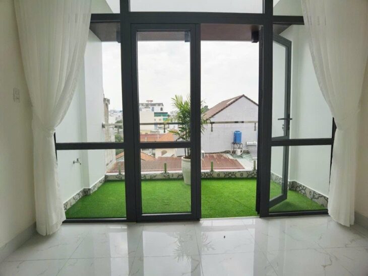 Nhà mới 4 tầng HXH 45m2, Vuông – Phạm Văn Chiêu QV