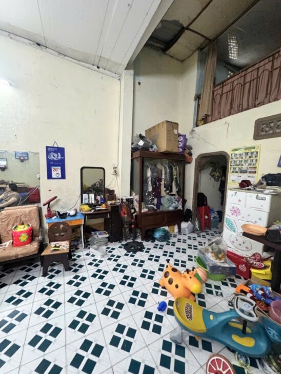 Giảm sốc 1tỷ! Nhà Nở hậu 2 tầng HXH tránh 73m2 – Quang Trung QV