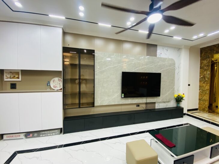 SIÊU PHẨM LÕI NGỌC THỤY! NHÀ 6 TẦNG THANG MÁY – Ô TÔ ĐỖ CỔNG – FULL NỘI THẤT CAO CẤP!