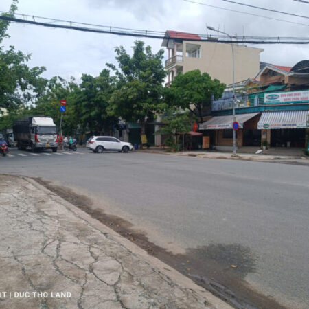 Đất mặt tiền Lê Thị Riêng, 1 lô duy nhất bán 160m2 full thổ cư, vỉa hè 6m, xây được 8 tầng