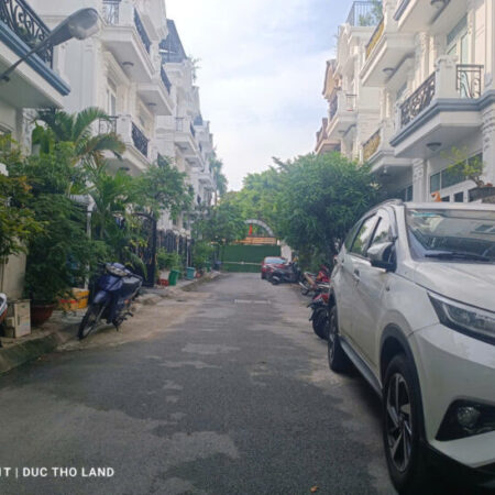 Bán Biệt thự ngang lớn 5.8m khu Vip Hà Huy Giá gần Ngã Tư Ga, 68m2, 4 tầng, nhỉnh 6Tỷ Bán Biệt thự ngang lớn 5.8m khu Vip Hà Huy Giá gần Ngã Tư Ga, 68m2, 4 tầng, nhỉnh 6Tỷ