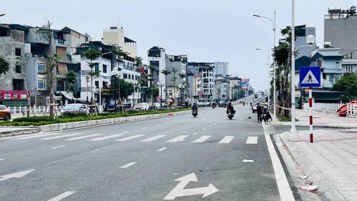 bán nhà mặt phố Hồng Tiến, 310m, mặt tiền 16.8m, 1 mặt phố- 2 mặt ngõ, full thổ cư bán nhà mặt phố Hồng Tiến, 310m, mặt tiền 16.8m, 1 mặt phố- 2 mặt ngõ, full thổ cư