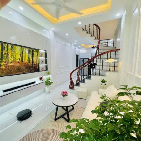 căn nhà đẹp, căn góc trần lãm, ngay gần bv đột quỵ, ngõ oto rộng thoáng, giá 2,x tỷ thiện trí là căn nhà đẹp, căn góc trần lãm, ngay gần bv đột quỵ, ngõ oto rộng thoáng, giá 2,x tỷ thiện trí là