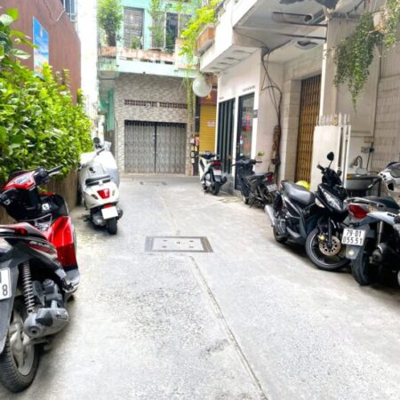 Bán nhà Hẻm Xe Hơi 8M Lê Văn Sỹ Q3, Sát Mặt Tiền, CHDV Dòng Tiền 40 tr/tháng Bán nhà Hẻm Xe Hơi 8M Lê Văn Sỹ Q3, Sát Mặt Tiền, CHDV Dòng Tiền 40 tr/tháng
