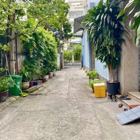 Bán nhà hẻm xe hơi đường Lê Văn Sỹ, biệt thự phố 4 tầng, ngang 5.5m, Chỉ 22.5 TỶ