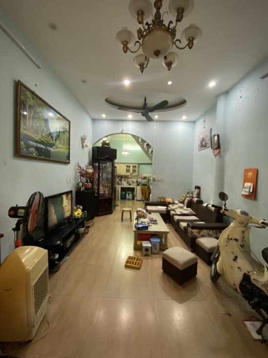 NHÀ TRUNG TÂM CẦU GIẤY GẦN PHỐ – VỊ TRÍ ĐẸP 50M RA PHỐ – NGÕ BA GÁC _ 5 TẦNG 6 NGỦ– 47M2 – 12 TỶ