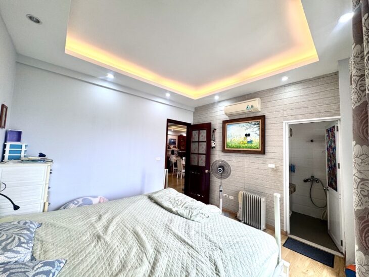 CĂN GÓC 3 NGỦ KĐT VIỆT HƯNG – 102M² – FULL NỘI THẤT CAO CẤP – Ở NGAY!