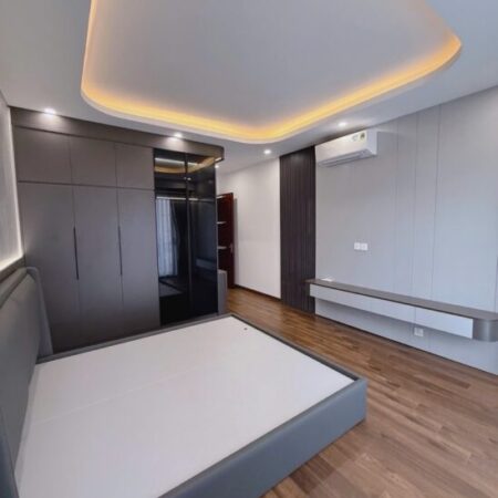 Bán nhà Ngọc Thuỵ Long Biên oto đỗ cổng thông- Nhỉnh 6 tỷ( TL)