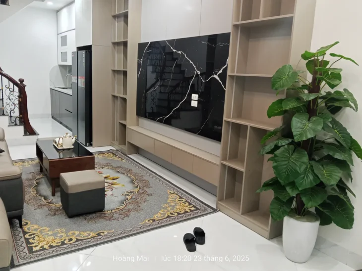 Tuyệt phẩm Tân Mai 5 tầng – 36m2 – 7.68 tỷ. Sổ đỏ trao tay!